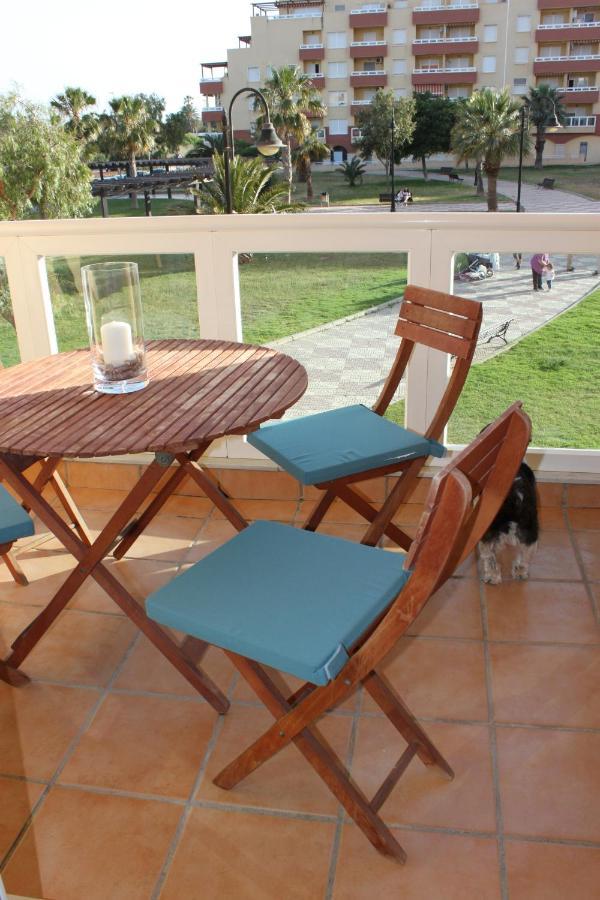 Apartamento Las Palmerillas-Residencial Torrequebrada Roquetas de Mar Bagian luar foto